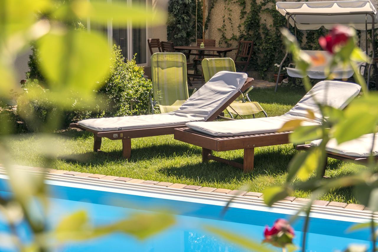 Guest House Butterfly Wing Οδησσός Εξωτερικό φωτογραφία
