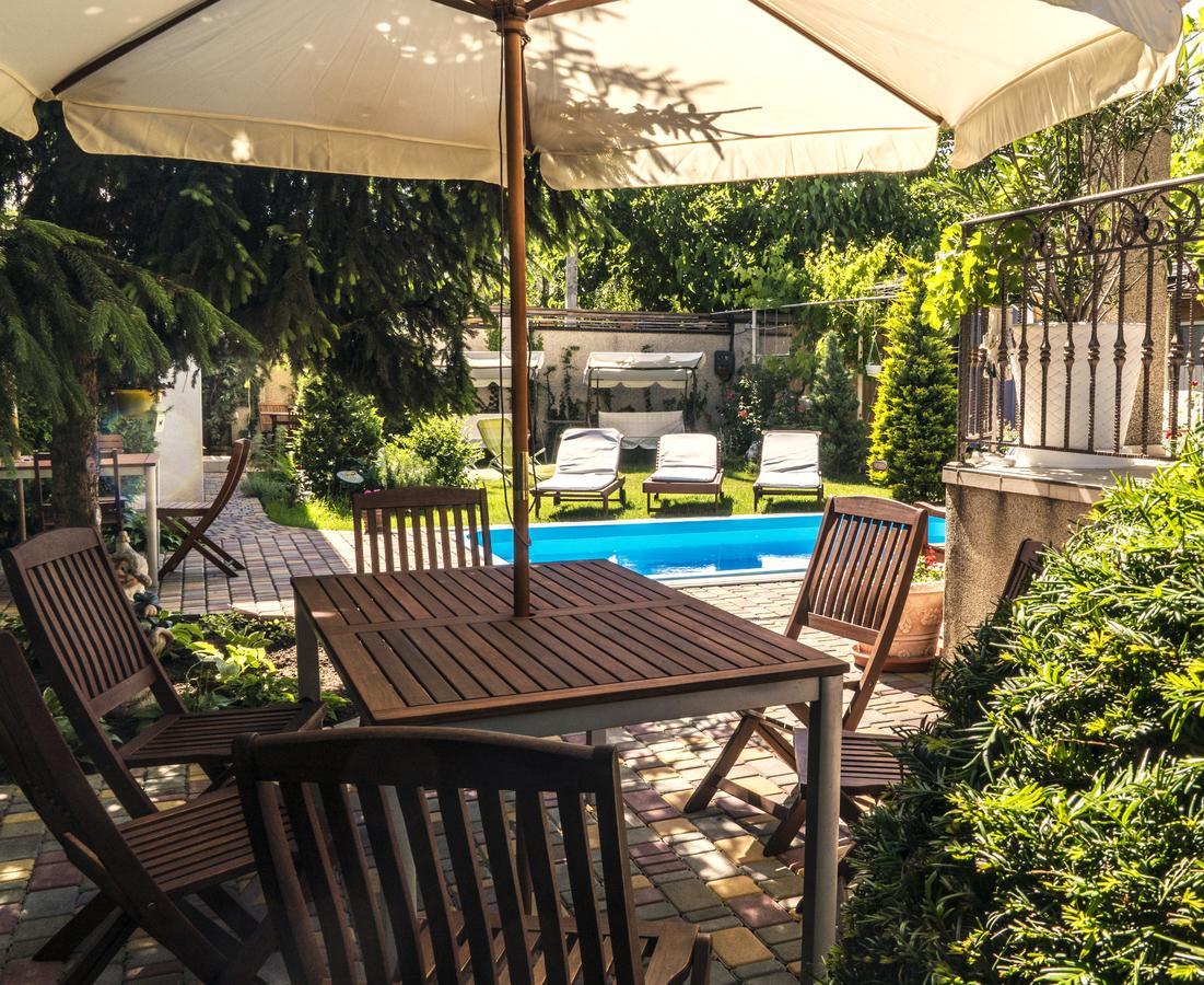 Guest House Butterfly Wing Οδησσός Εξωτερικό φωτογραφία