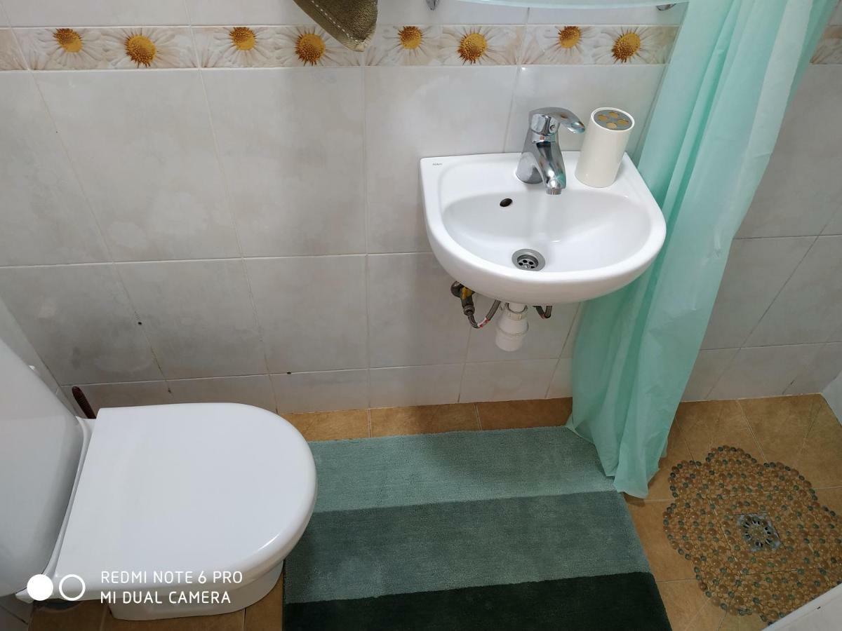 Guest House Butterfly Wing Οδησσός Εξωτερικό φωτογραφία